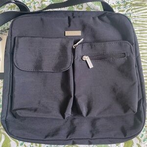 NWT’s Black BAGGALLINI Canyon Bag Crossbody Purse 11” x 11” x 1.5”